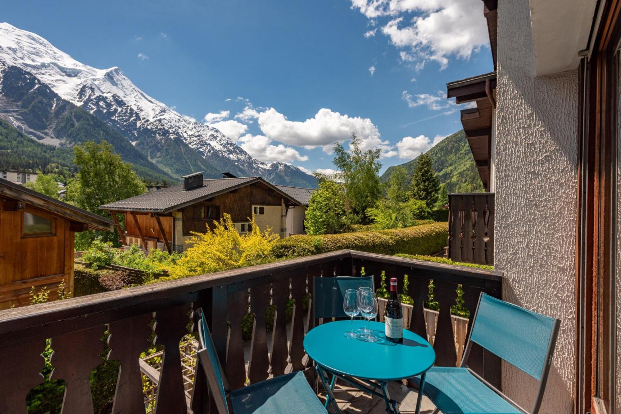Apartment Chamouny - Alpes Travel - Chamonix - Sleeps 8 Luaran gambar