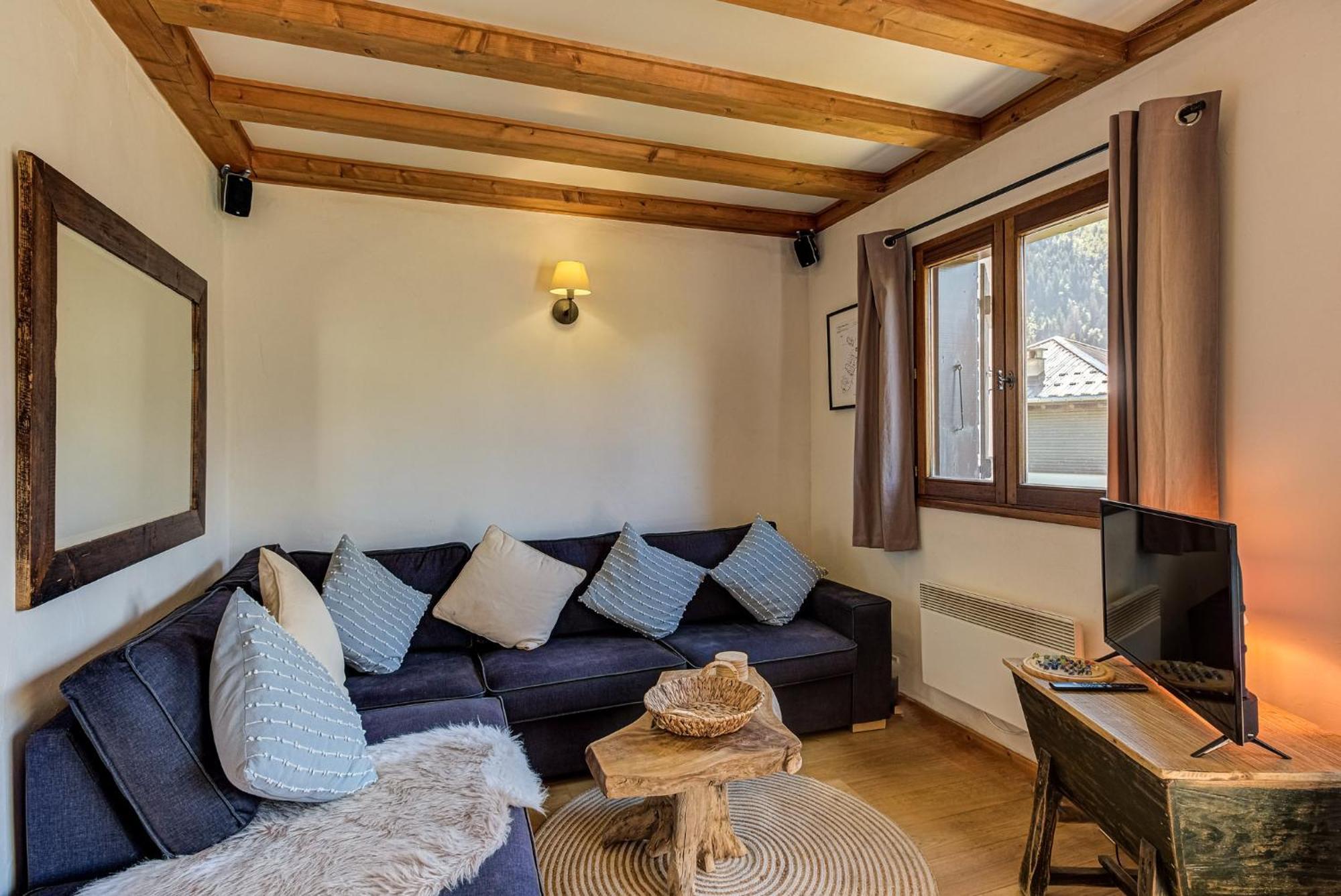 Apartment Chamouny - Alpes Travel - Chamonix - Sleeps 8 Luaran gambar