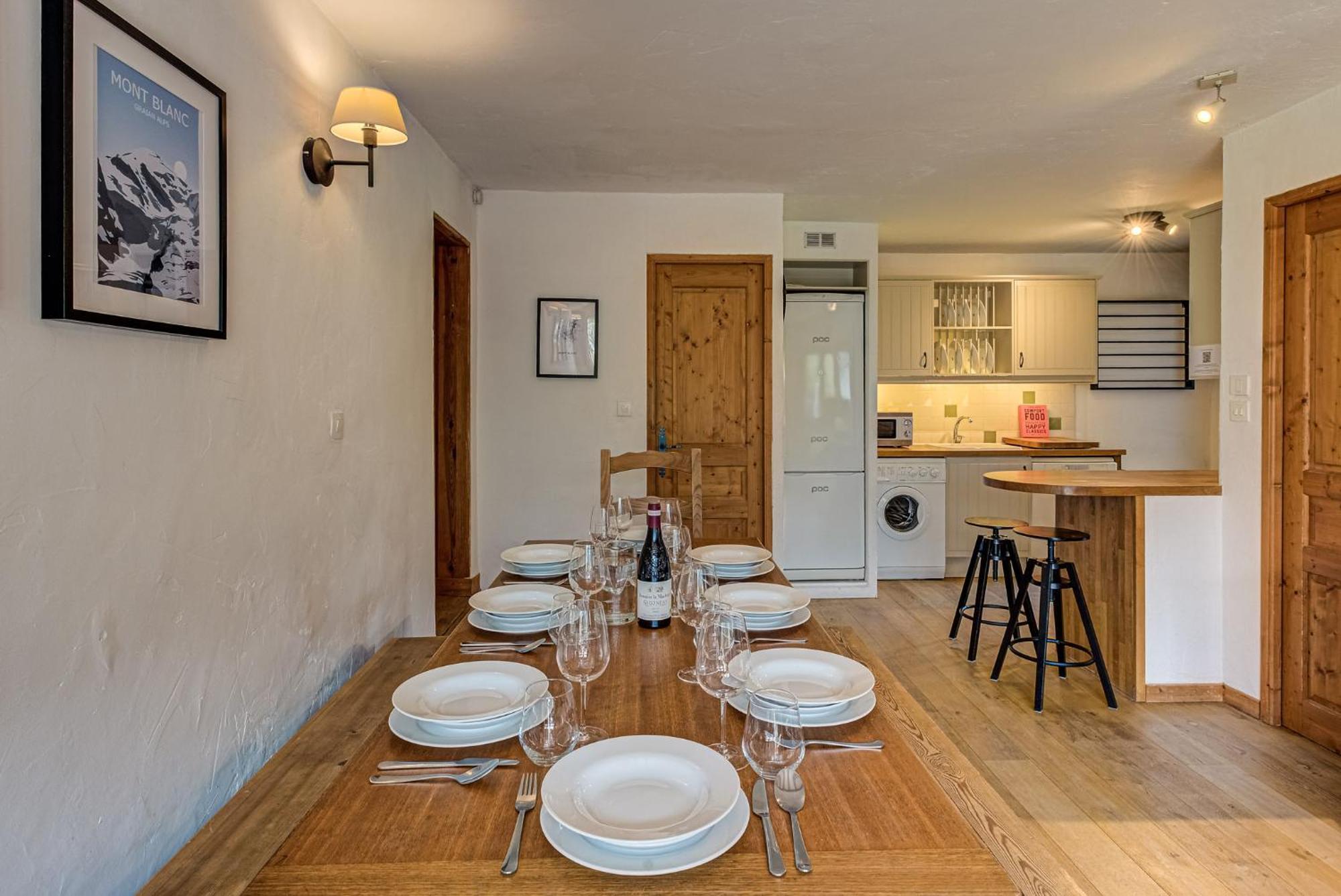 Apartment Chamouny - Alpes Travel - Chamonix - Sleeps 8 Luaran gambar
